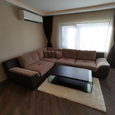 City Center Lux Apartment Варна Екстериор снимка