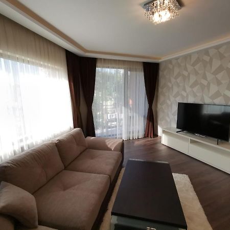 City Center Lux Apartment Варна Екстериор снимка