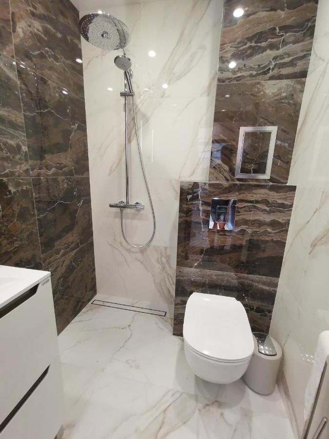 City Center Lux Apartment Варна Екстериор снимка