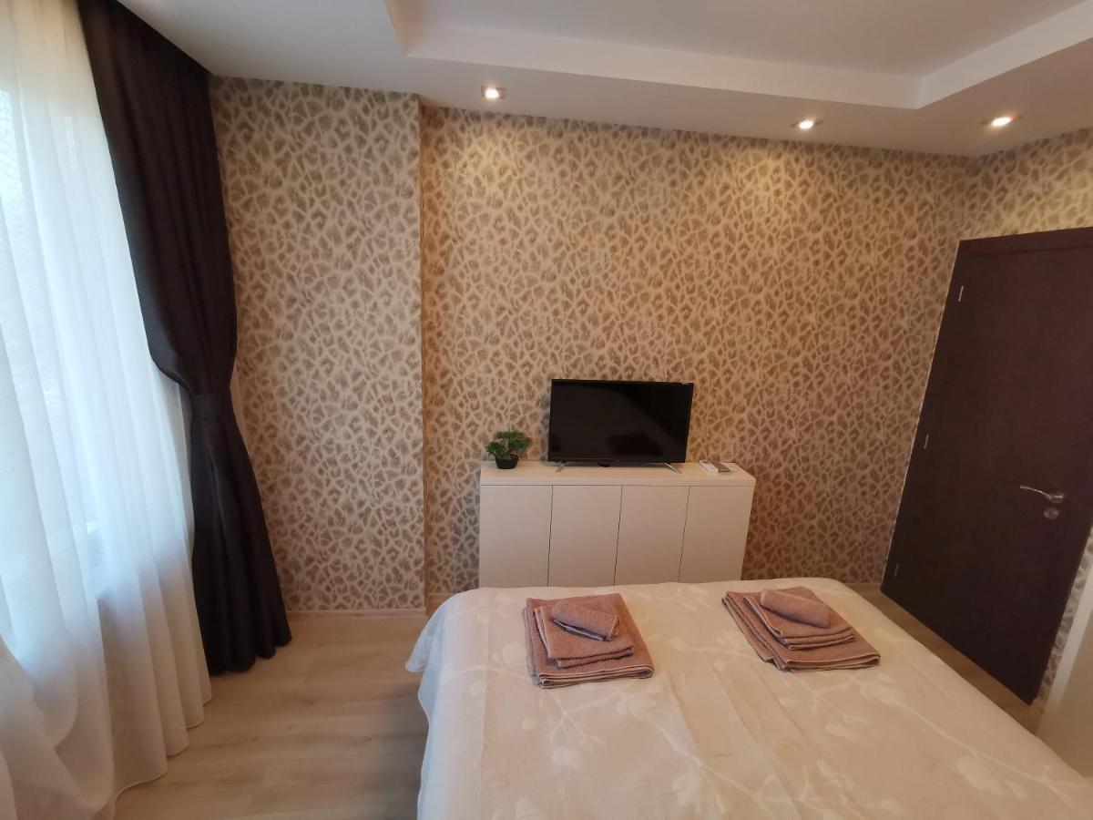 City Center Lux Apartment Варна Екстериор снимка